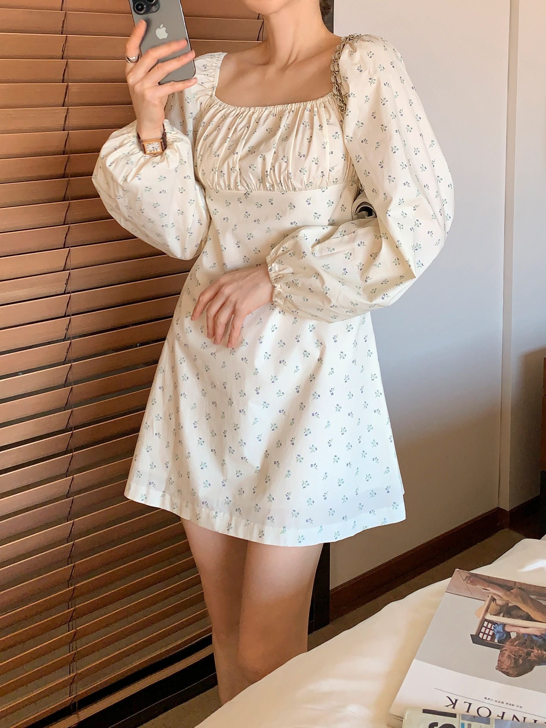 Floral Rose Mini Dress 🌹✨