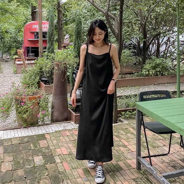 Wrinkled A-Line Sleeveless Dress