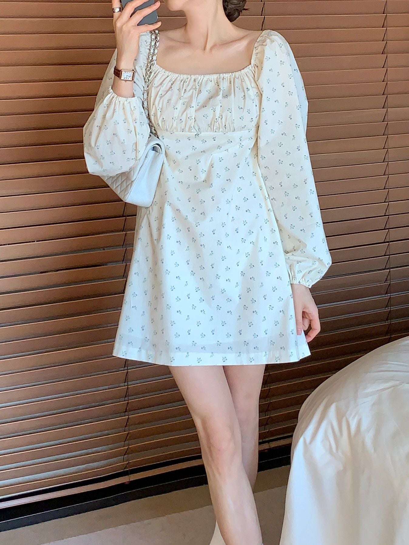 Floral Rose Mini Dress 🌹✨